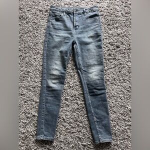 Old Navy jeans sz 6
